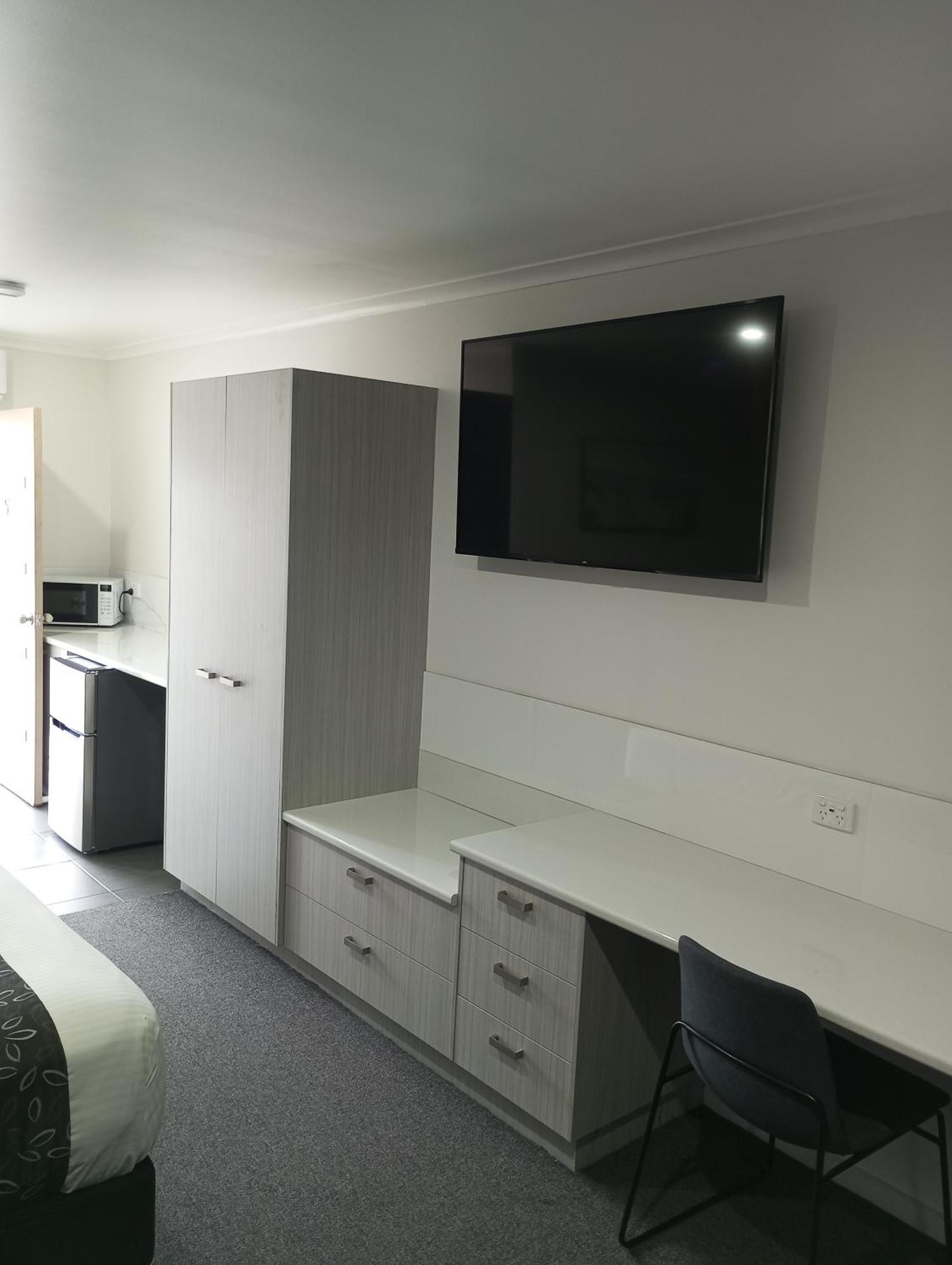 Big Valley Lakeside Paradise Motor Inn Shepparton Extérieur photo